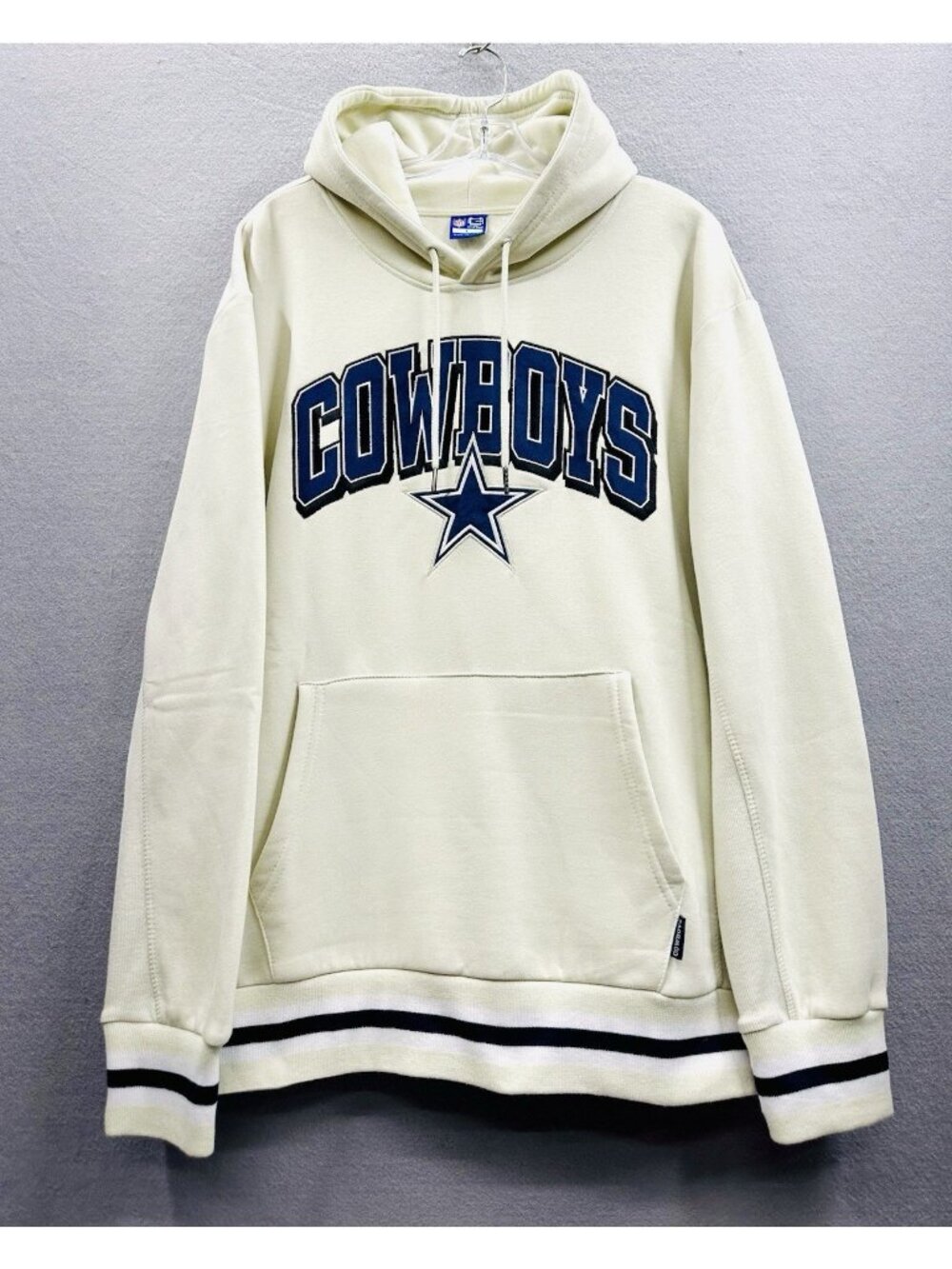 Ultra Game Mens Size L NWT Dallas Cowboys Hoodie Cream Pullover Sweatshirt NFL